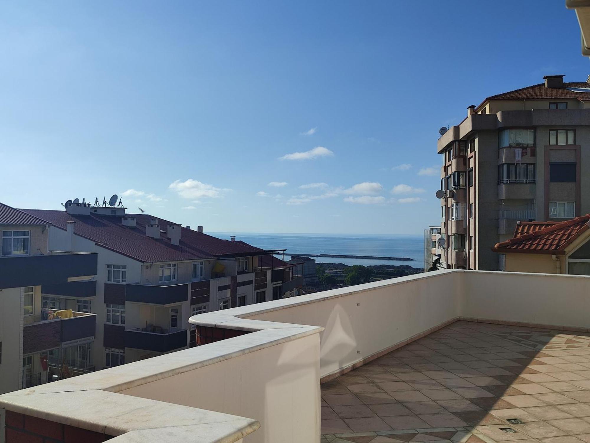 Penthouse דירה